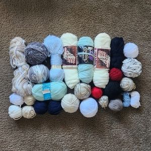 Miscellaneous Lot of Yarn